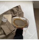 Glossy Trendy Party Bag ARM156 - Image 3