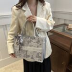 Most Beautiful Woman Hand Bag ASCT01 - Image 3