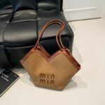 Mini Heart Shape Tote Bag for Women | Cute PU Handbag RM202 - Image 5
